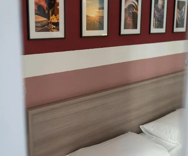 Le Stanze Dei Poeti E Del Vino Gasthuis 3*